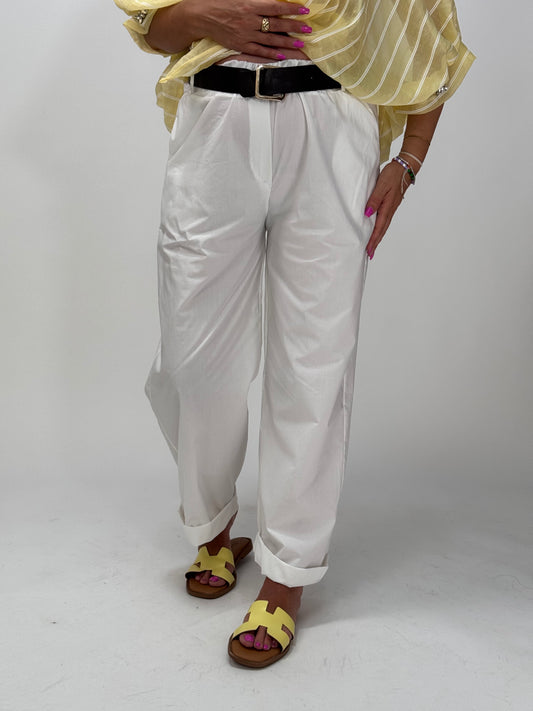 PANTALONE BIANCO CON CINTURINO