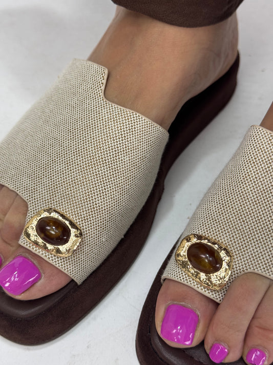 SANDALI CHOCO CON PIETRA
