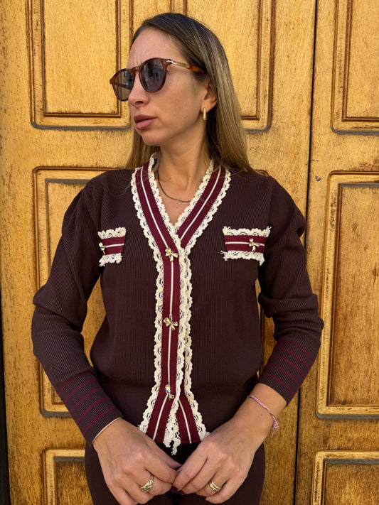 COORDINATO FIOCCHI E RICAMI