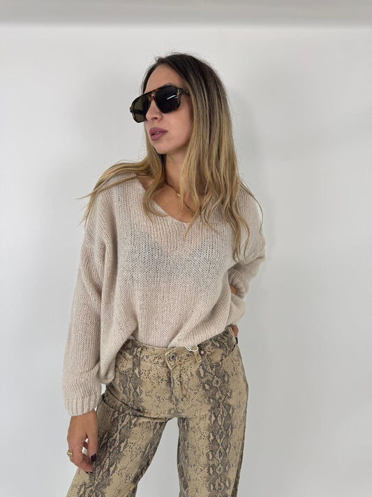 MAGLIONE 'BASIC'SCOLLO A V BURRO