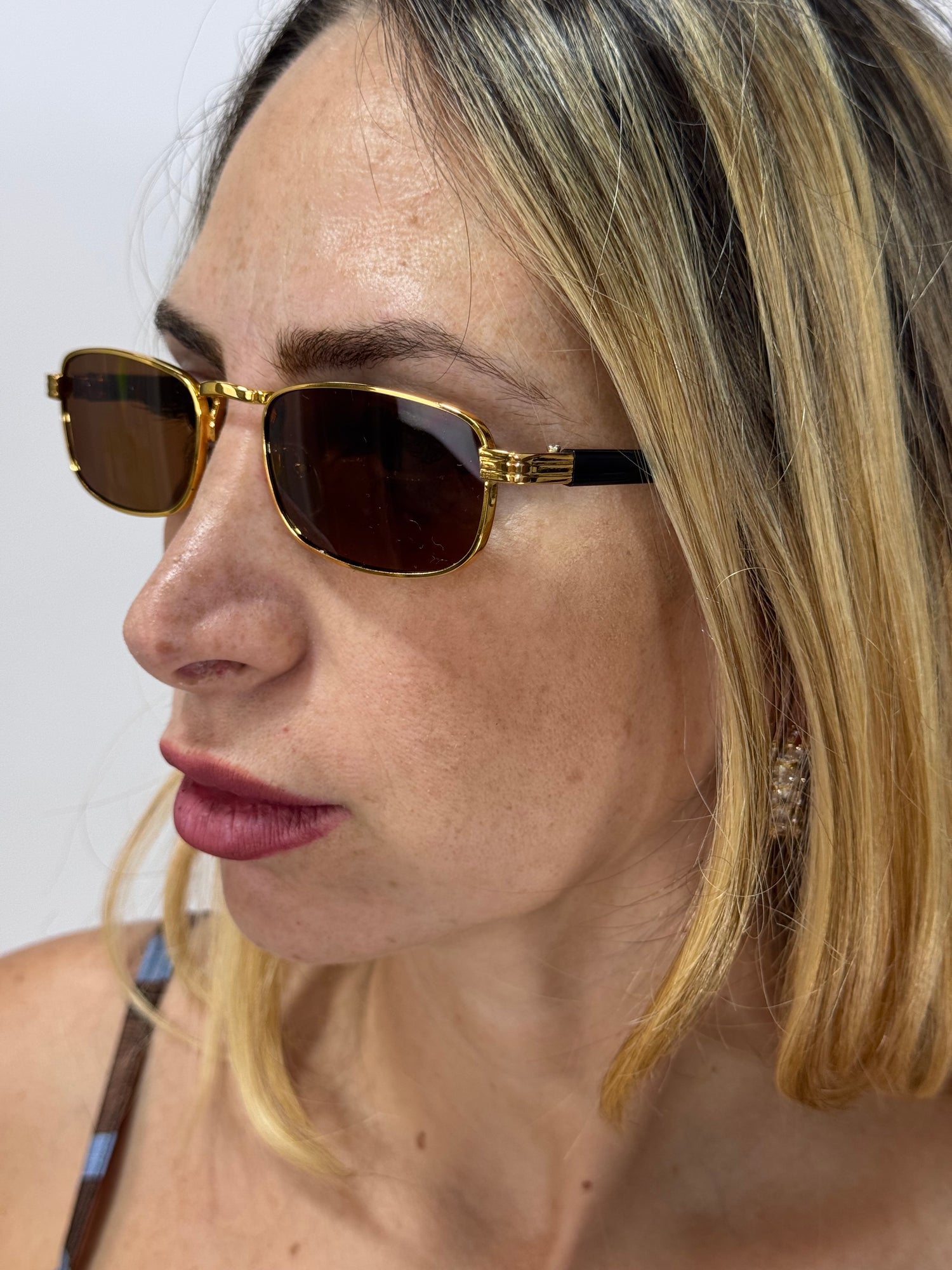 Occhiali e Catenine