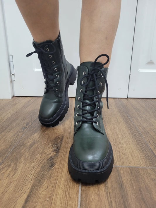 ANFIBI VERDE MILITARE