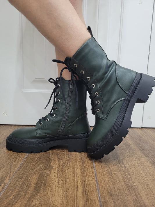 ANFIBI VERDE MILITARE