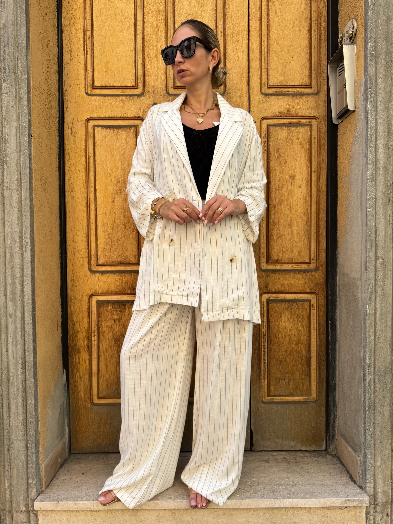 Vestiti, tute e tailleur curvy