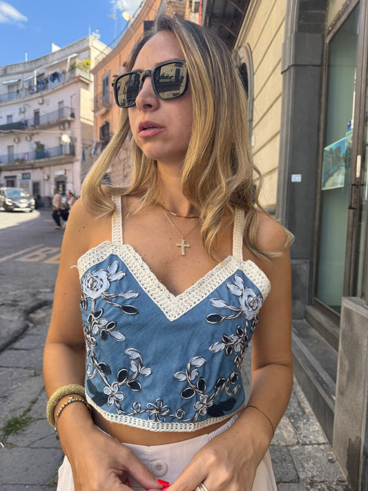 TOP FIORI RICAMATI AZZURRO