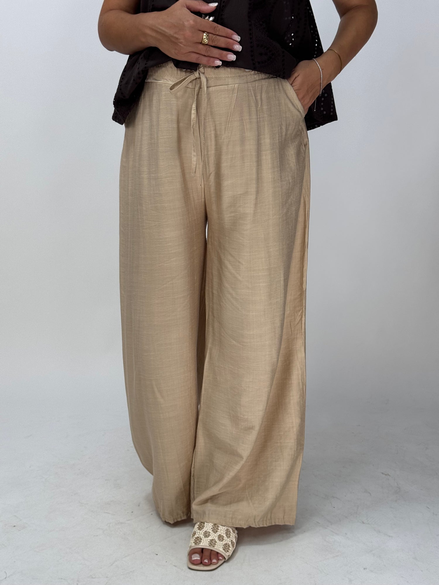 Pantaloni e gonne curvy