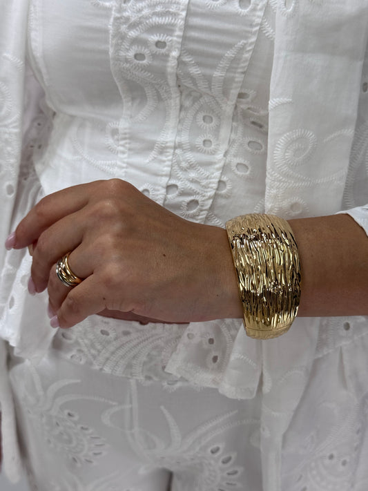 BRACCIALE RIGIDO MARTELLATO