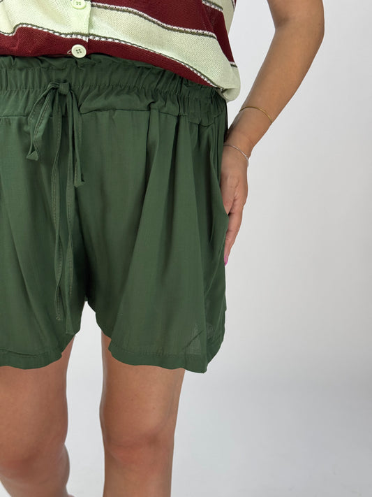 PANTALONCINO HOLLY EFFETTO LINO VERDE