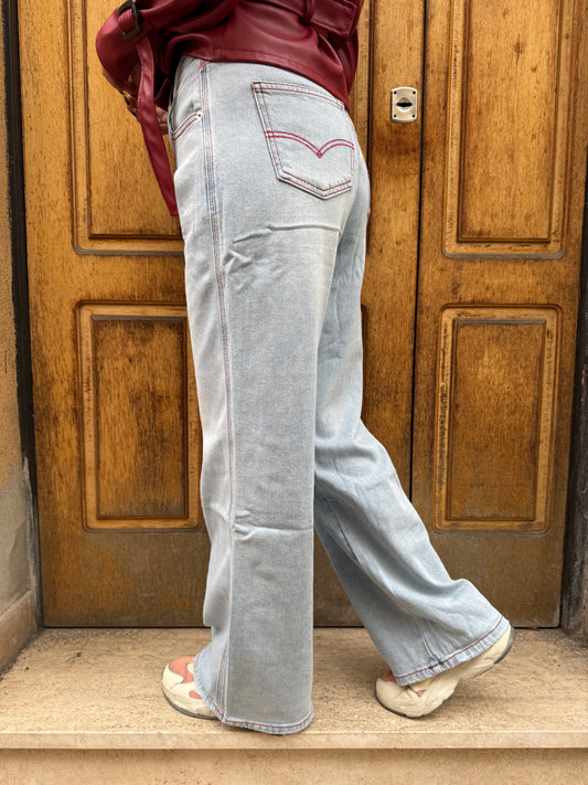JEANS CUCITURE ROSSE
